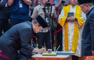 Pramono Lantik Puluhan Pejabat Pemprov DKI